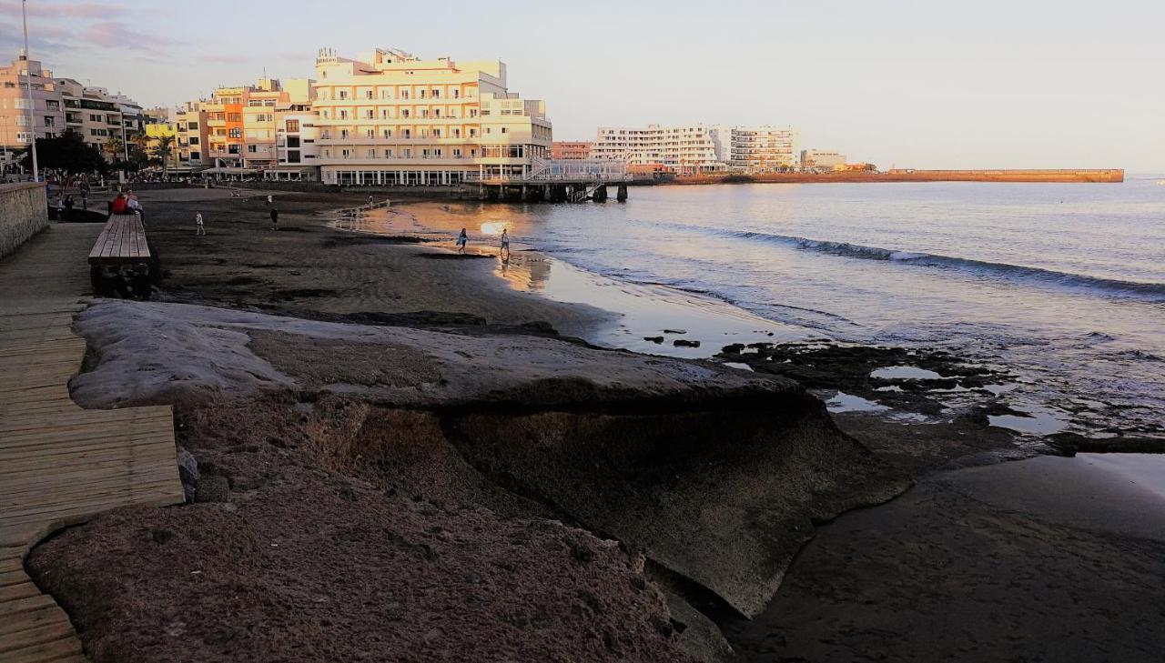alquilaencanarias El Medano Colon Center, near the beach Exterior foto